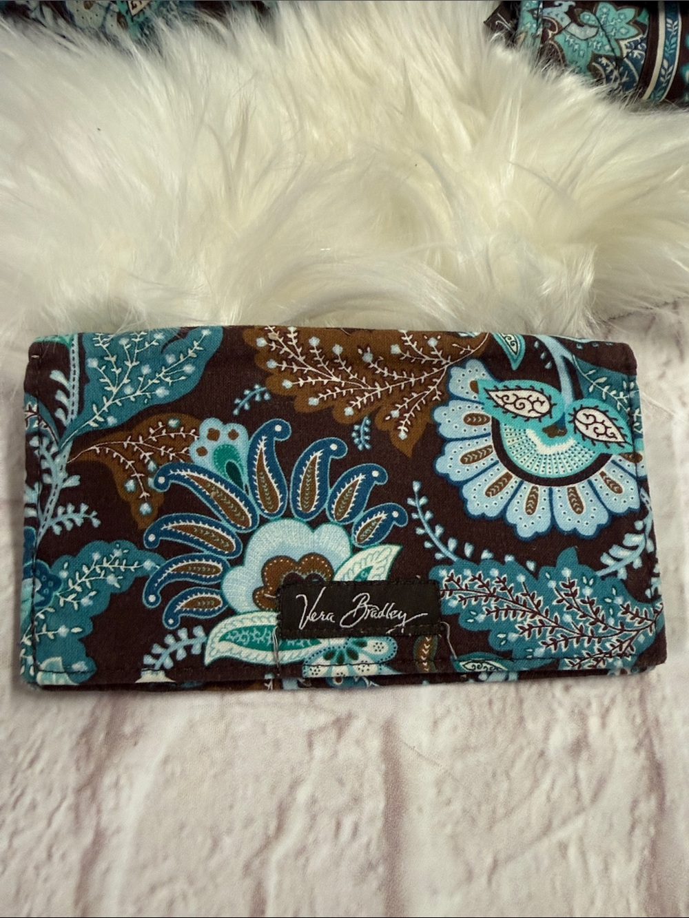 Vera Bradley Brown & Teal Quilted Paisley Crossbody with Matching Wallet - Picture 4 of 17